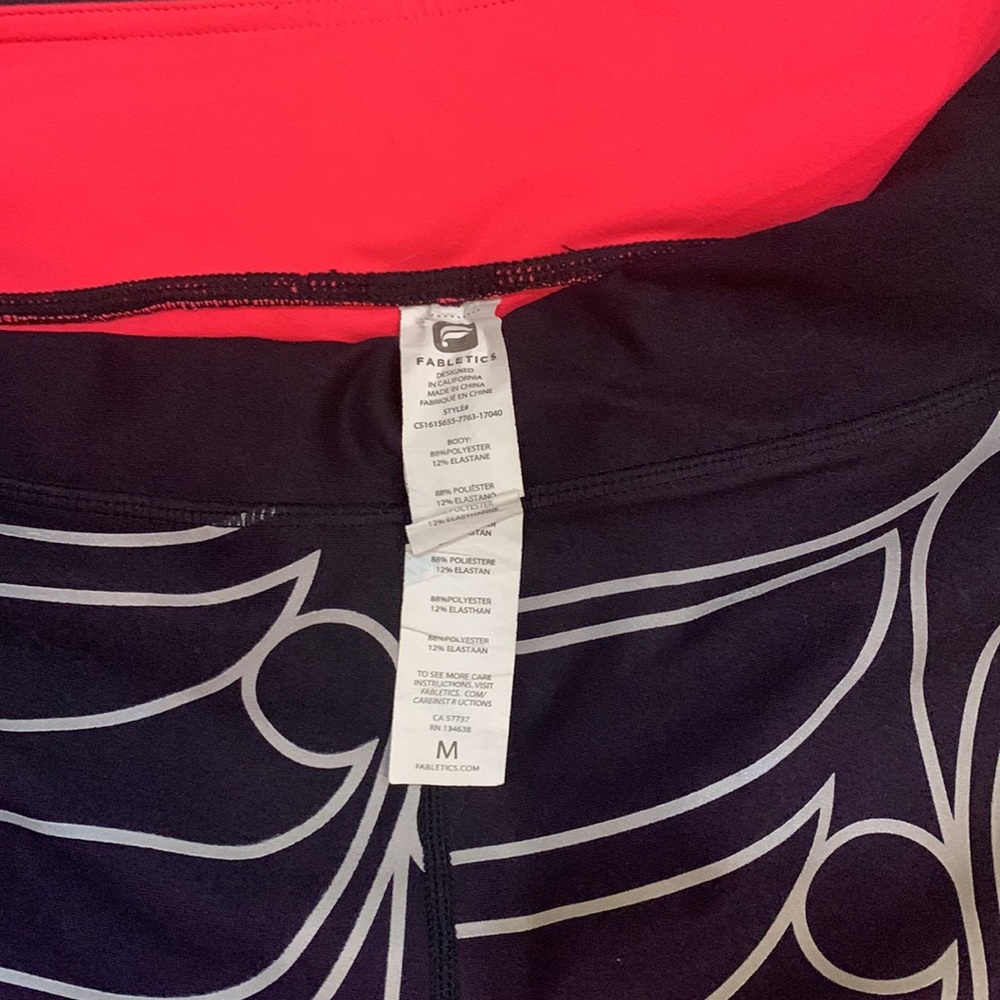 Fabletics legging - Picture 2 of 4